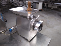 Meat grinder